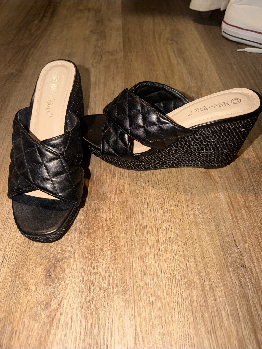 Nature Breeze Black Quilted Crisscross Wedge Slides